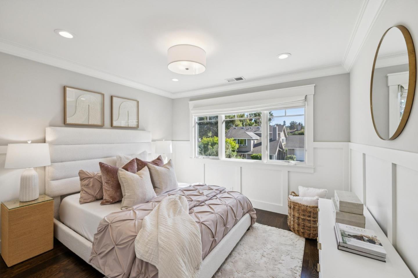 Detail Gallery Image 25 of 49 For 1030 Deanna Dr, Menlo Park,  CA 94025 - 4 Beds | 2/1 Baths