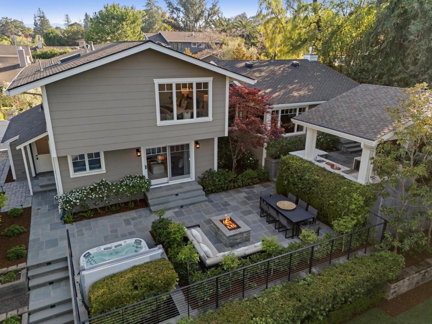 Detail Gallery Image 34 of 49 For 1030 Deanna Dr, Menlo Park,  CA 94025 - 4 Beds | 2/1 Baths