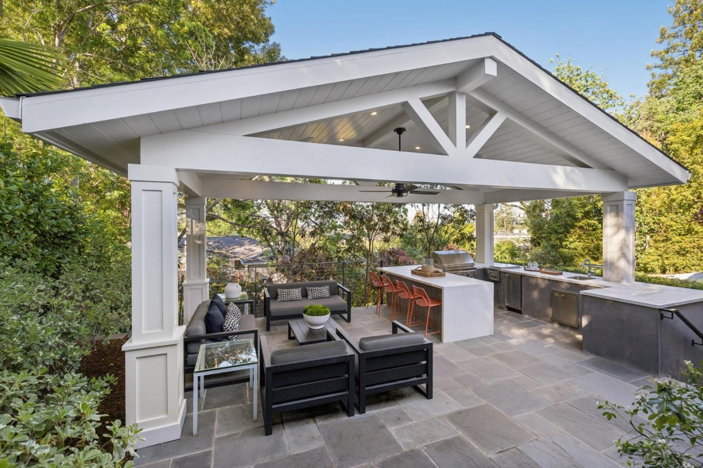 Detail Gallery Image 36 of 49 For 1030 Deanna Dr, Menlo Park,  CA 94025 - 4 Beds | 2/1 Baths