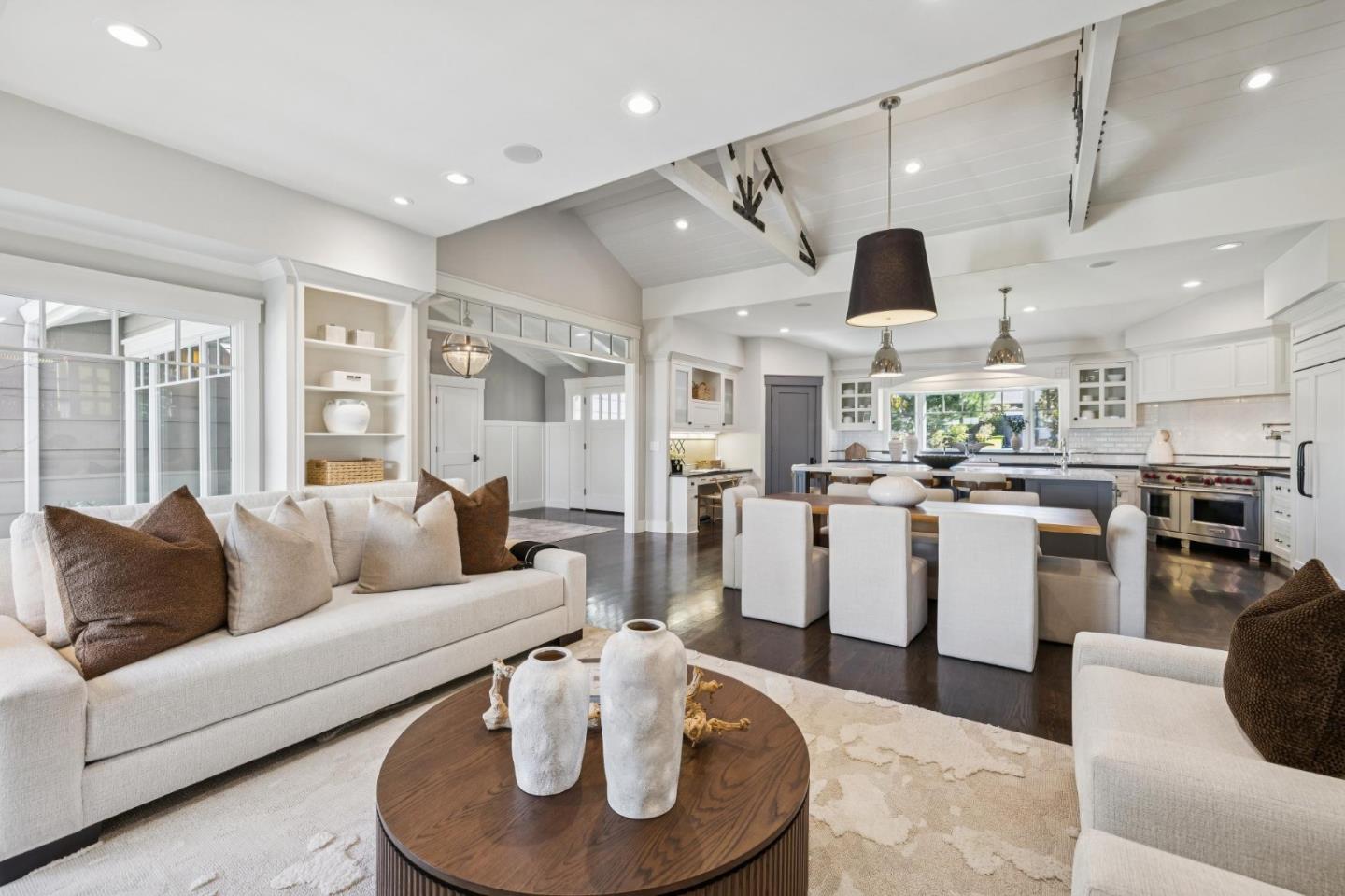 Detail Gallery Image 9 of 49 For 1030 Deanna Dr, Menlo Park,  CA 94025 - 4 Beds | 2/1 Baths