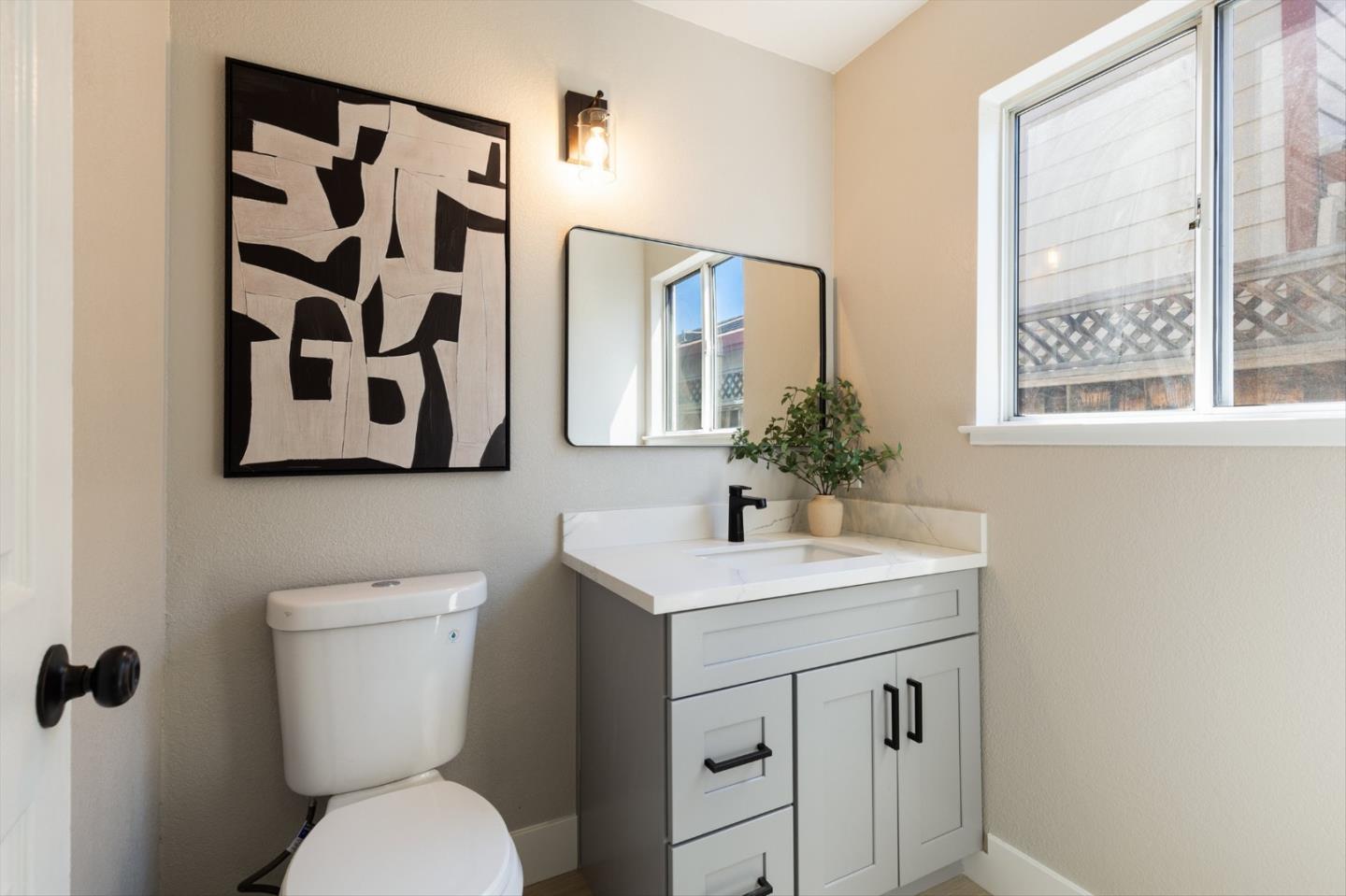 Detail Gallery Image 13 of 26 For 3292 Moreno Ave, San Jose,  CA 95127 - 4 Beds | 2/1 Baths