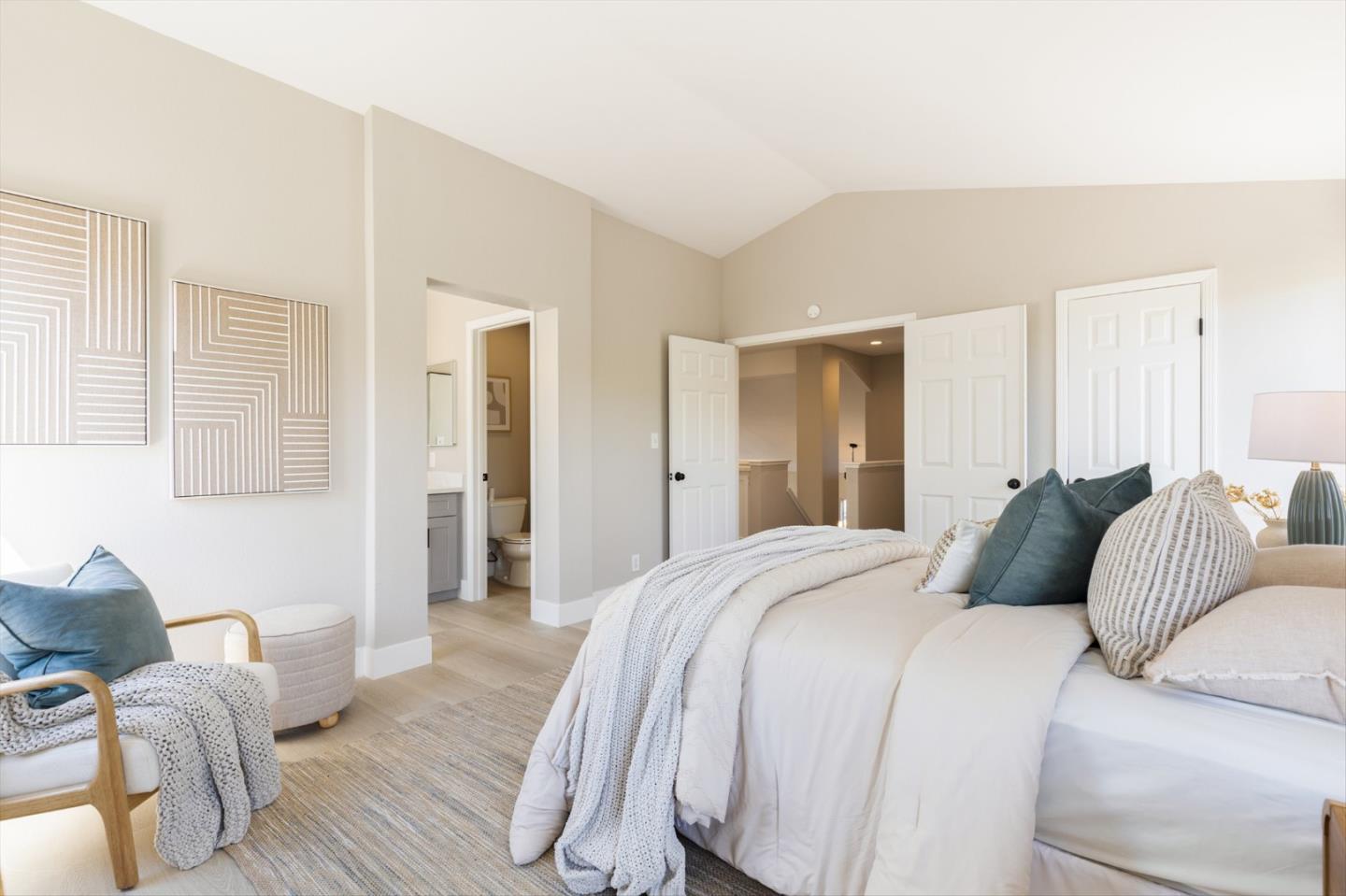 Detail Gallery Image 16 of 26 For 3292 Moreno Ave, San Jose,  CA 95127 - 4 Beds | 2/1 Baths