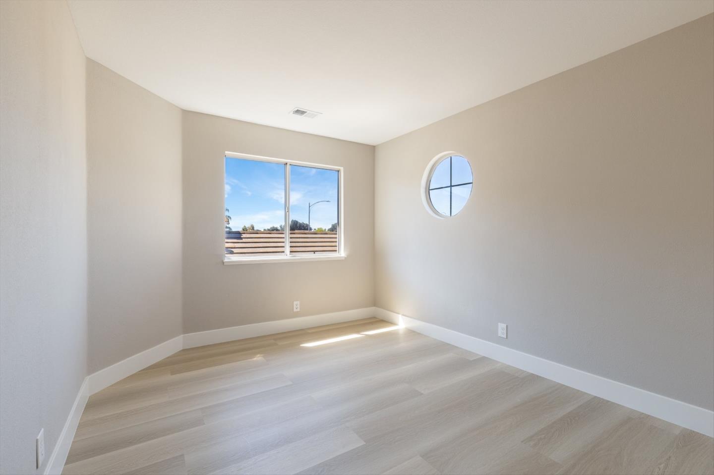 Detail Gallery Image 22 of 26 For 3292 Moreno Ave, San Jose,  CA 95127 - 4 Beds | 2/1 Baths