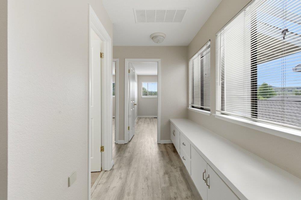 Detail Gallery Image 20 of 37 For 480 Ridgemark Dr, Hollister,  CA 95023 - 3 Beds | 2/1 Baths