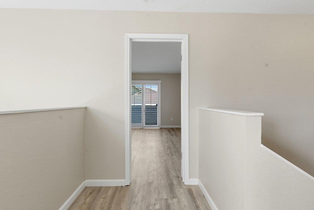 Detail Gallery Image 27 of 37 For 480 Ridgemark Dr, Hollister,  CA 95023 - 3 Beds | 2/1 Baths