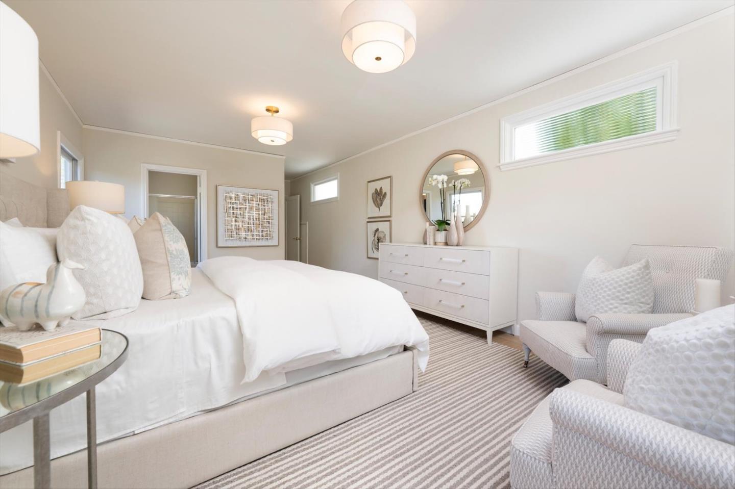 Detail Gallery Image 11 of 22 For 370 Parrott Dr, San Mateo,  CA 94402 - 4 Beds | 3 Baths