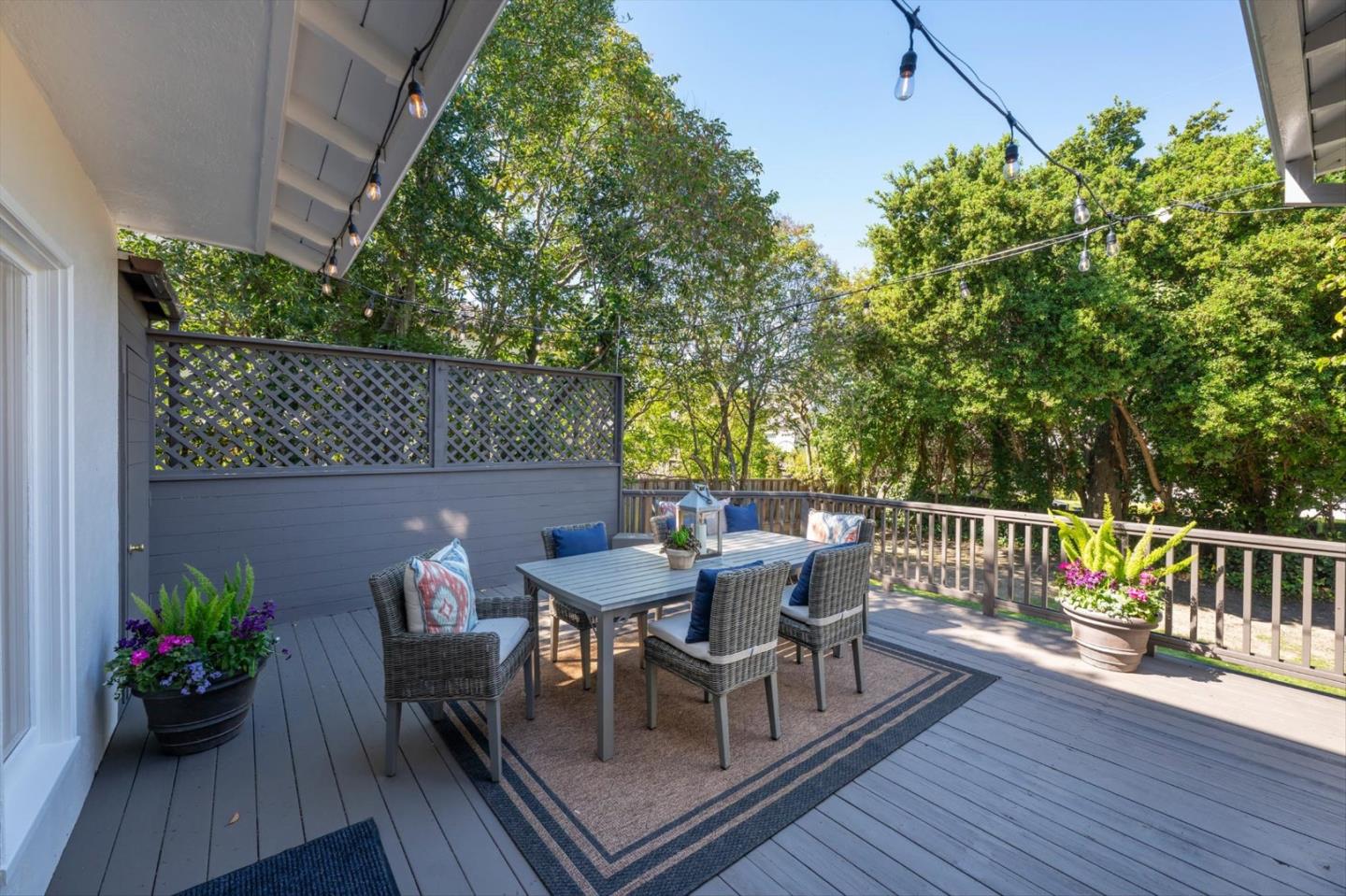 Detail Gallery Image 19 of 22 For 370 Parrott Dr, San Mateo,  CA 94402 - 4 Beds | 3 Baths