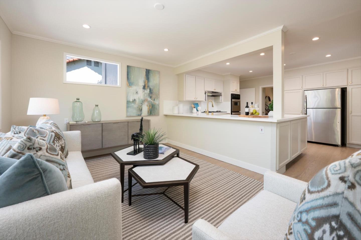 Detail Gallery Image 7 of 22 For 370 Parrott Dr, San Mateo,  CA 94402 - 4 Beds | 3 Baths