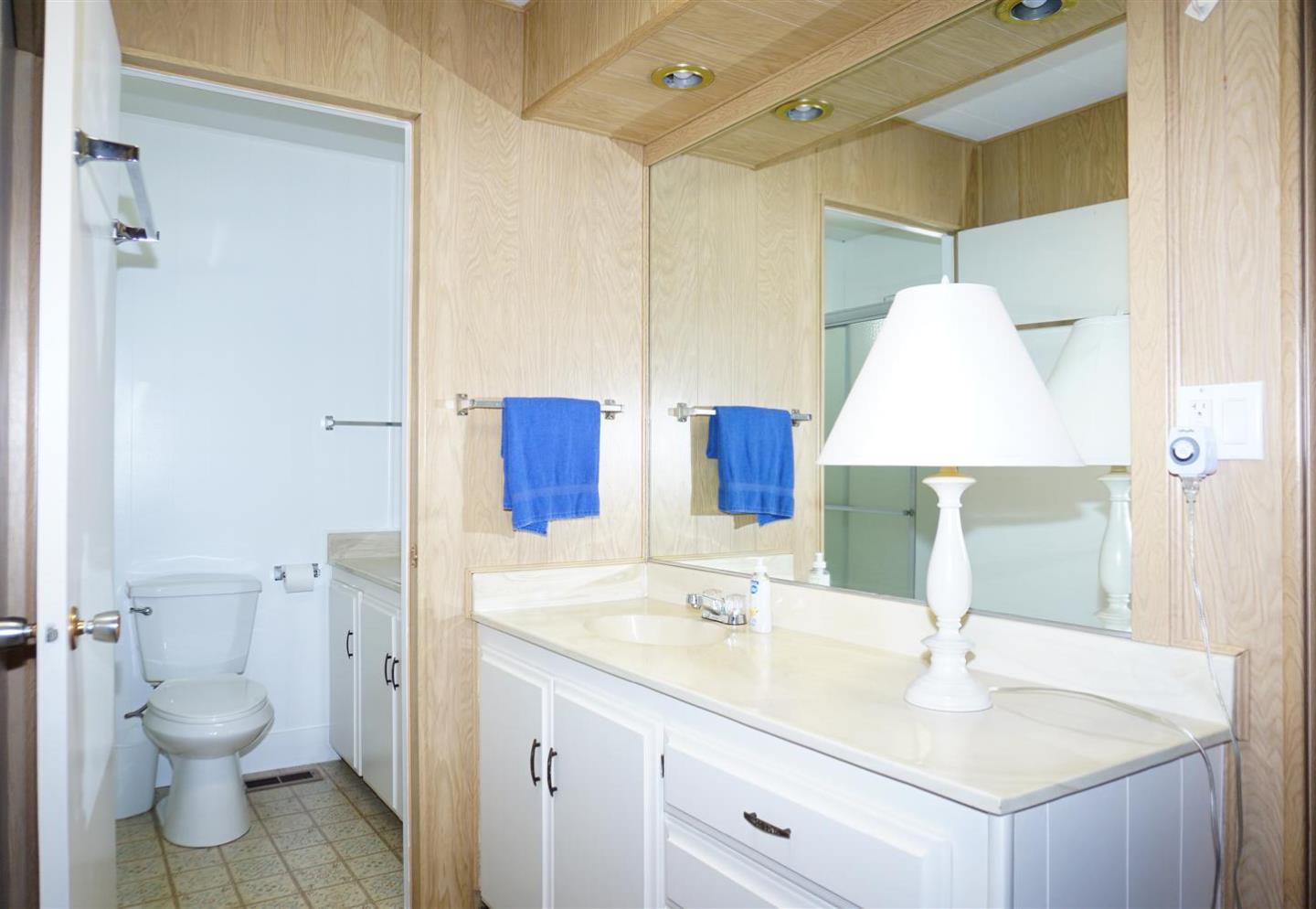 Detail Gallery Image 17 of 35 For 1220 Tasman Dr #122,  Sunnyvale,  CA 94089 - 2 Beds | 2 Baths