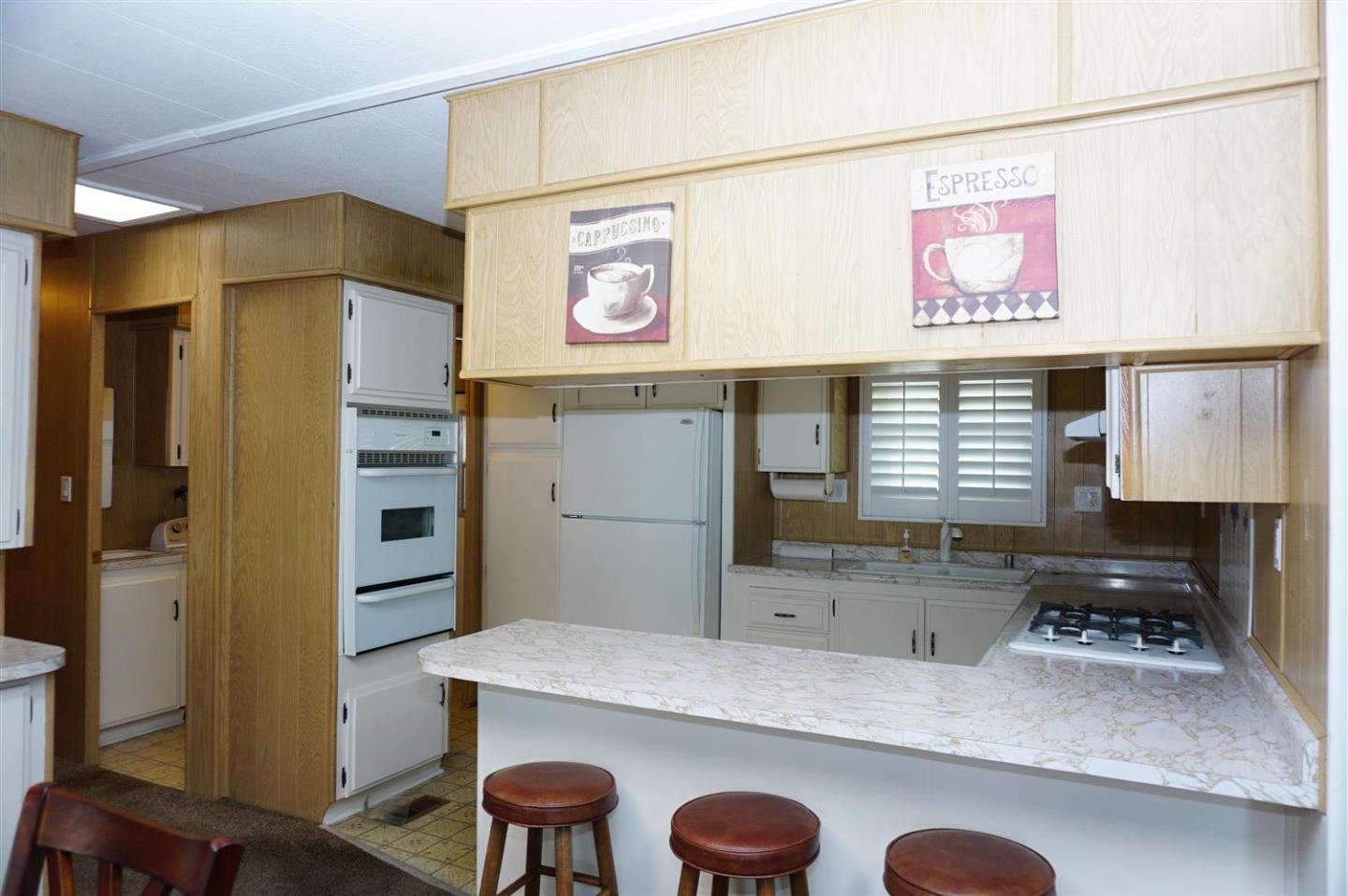 Detail Gallery Image 5 of 35 For 1220 Tasman Dr #122,  Sunnyvale,  CA 94089 - 2 Beds | 2 Baths