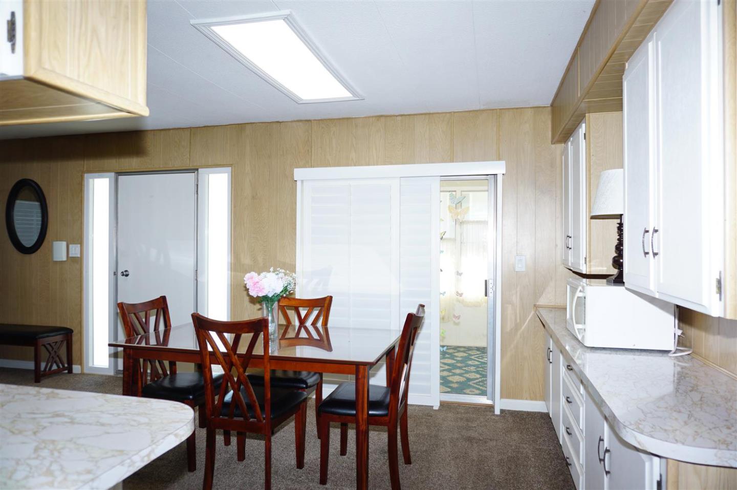 Detail Gallery Image 6 of 35 For 1220 Tasman Dr #122,  Sunnyvale,  CA 94089 - 2 Beds | 2 Baths