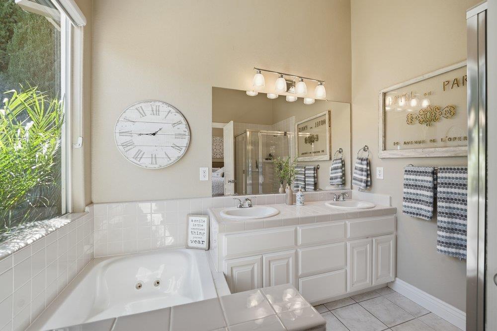 Detail Gallery Image 18 of 33 For 630 Calle Viento, Morgan Hill,  CA 95037 - 3 Beds | 2 Baths