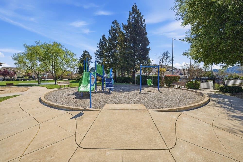 Detail Gallery Image 31 of 33 For 630 Calle Viento, Morgan Hill,  CA 95037 - 3 Beds | 2 Baths