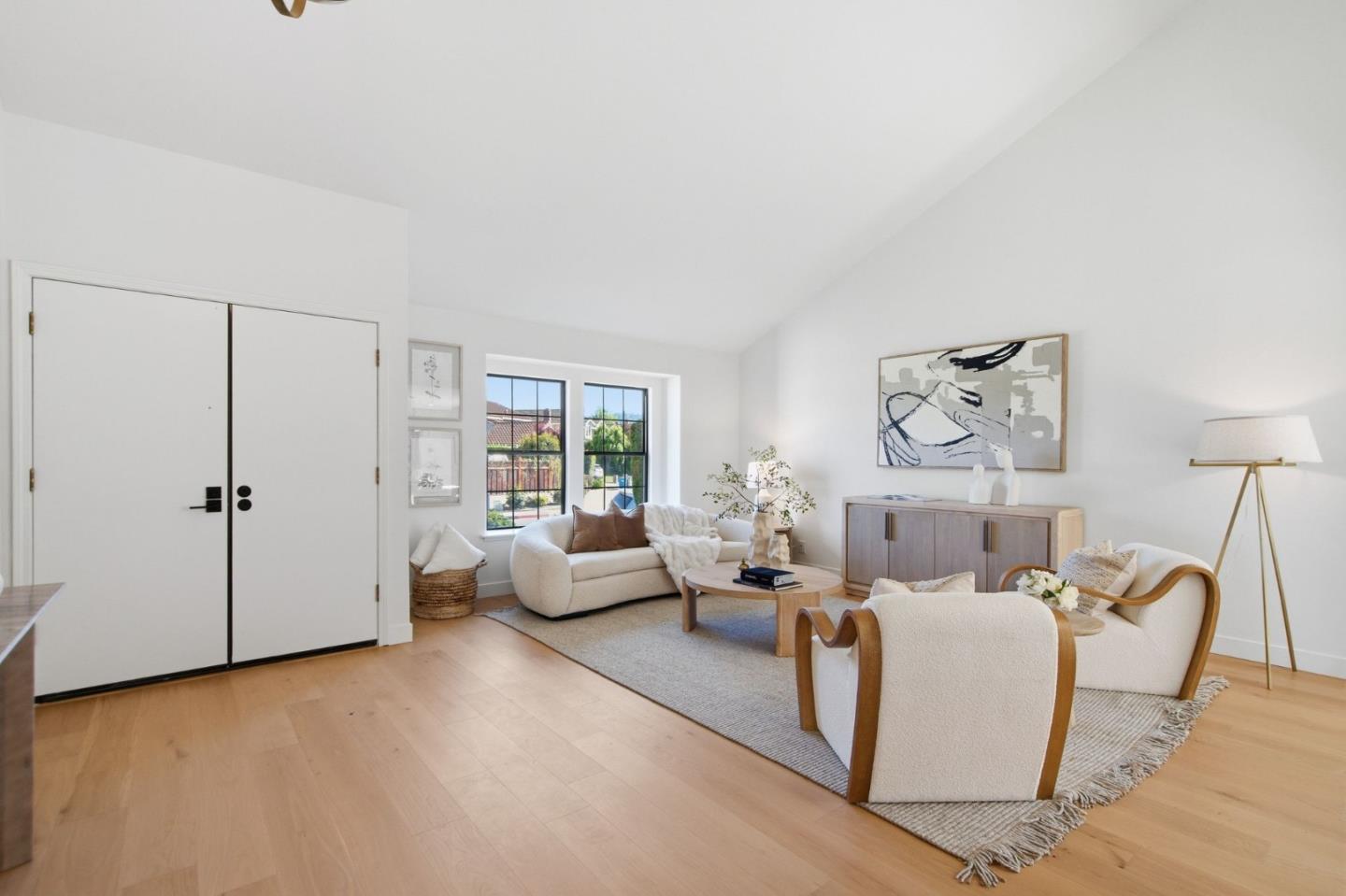 Detail Gallery Image 10 of 67 For 269 Woodbridge Cir, San Mateo,  CA 94403 - 4 Beds | 3 Baths