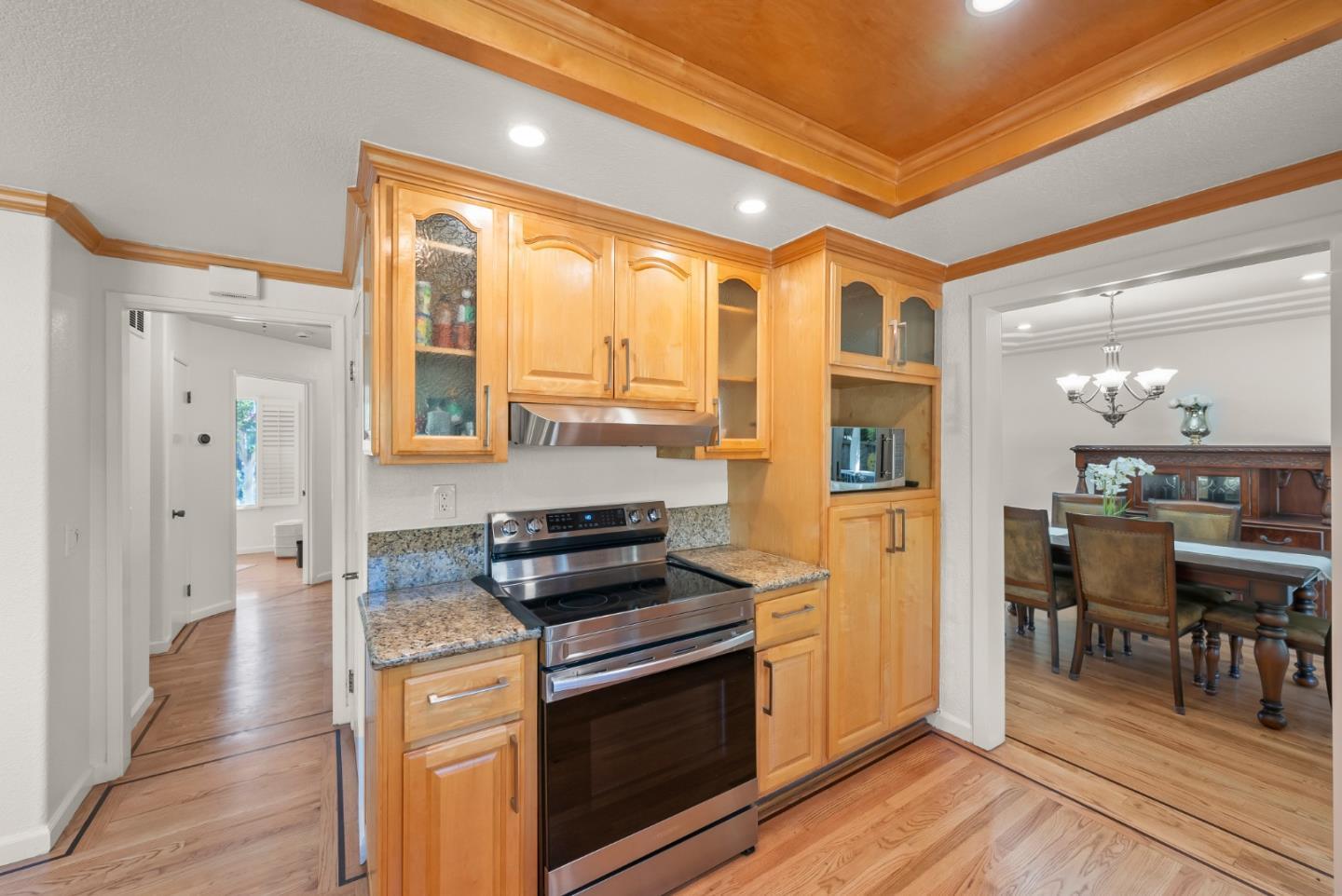 Detail Gallery Image 16 of 62 For 5274 Sunny Orchard Ln, San Jose,  CA 95135 - 4 Beds | 3 Baths