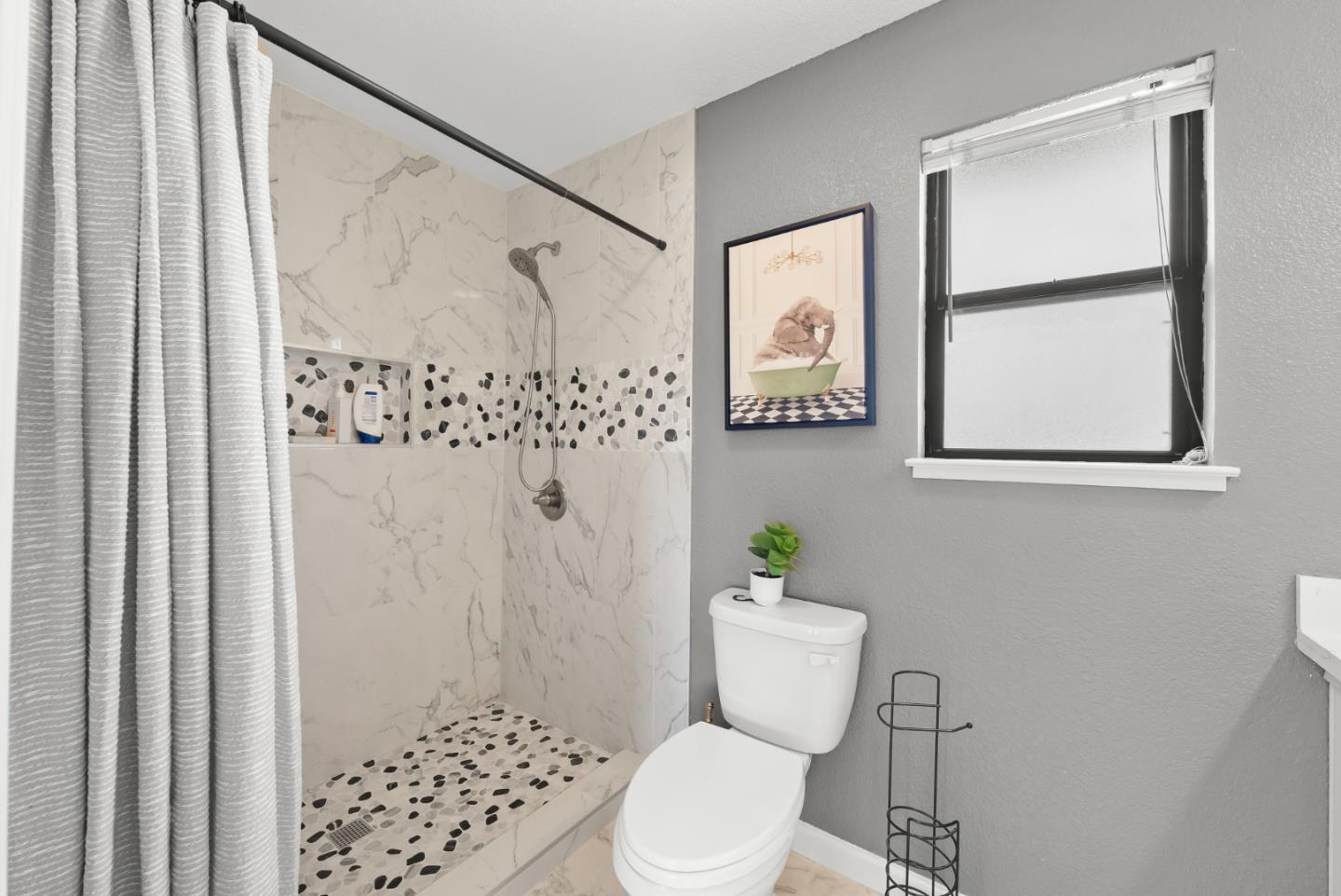 Detail Gallery Image 26 of 62 For 5274 Sunny Orchard Ln, San Jose,  CA 95135 - 4 Beds | 3 Baths