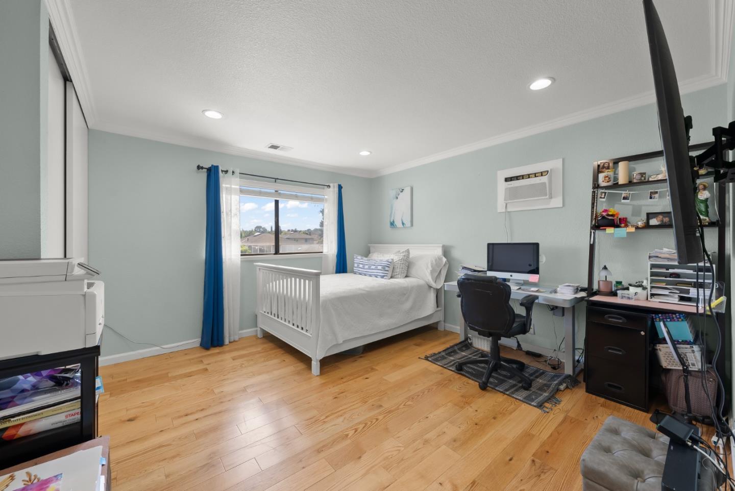 Detail Gallery Image 35 of 62 For 5274 Sunny Orchard Ln, San Jose,  CA 95135 - 4 Beds | 3 Baths