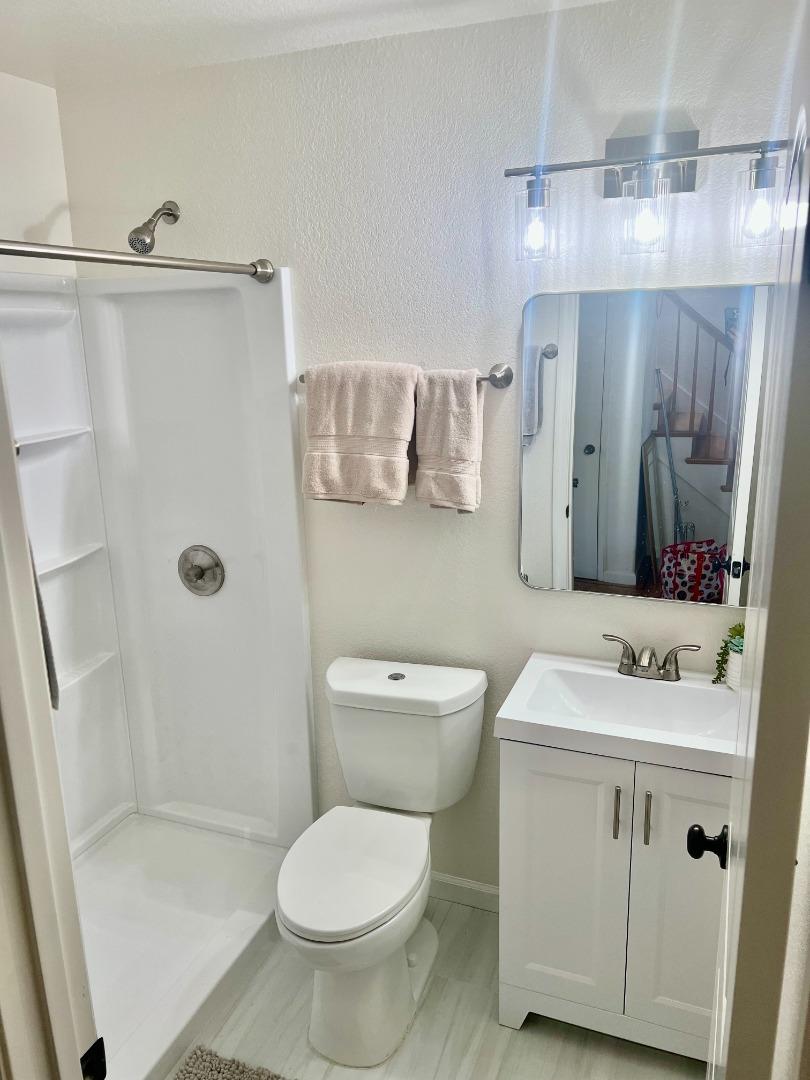 Detail Gallery Image 7 of 62 For 5274 Sunny Orchard Ln, San Jose,  CA 95135 - 4 Beds | 3 Baths