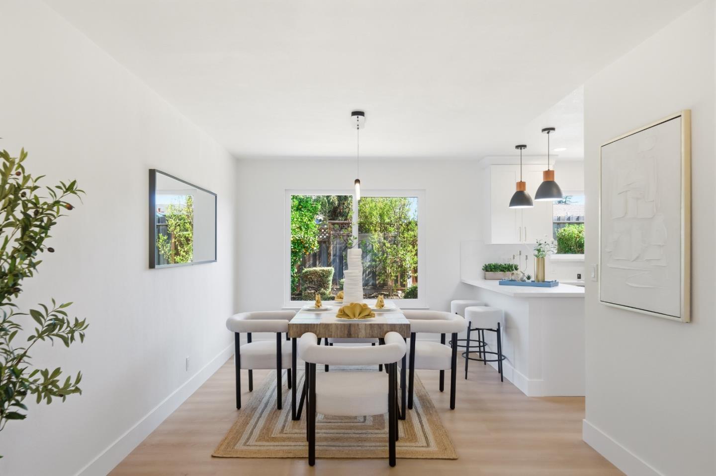 Detail Gallery Image 10 of 51 For 7081 Ann Arbor Way, Dublin,  CA 94568 - 4 Beds | 2/1 Baths