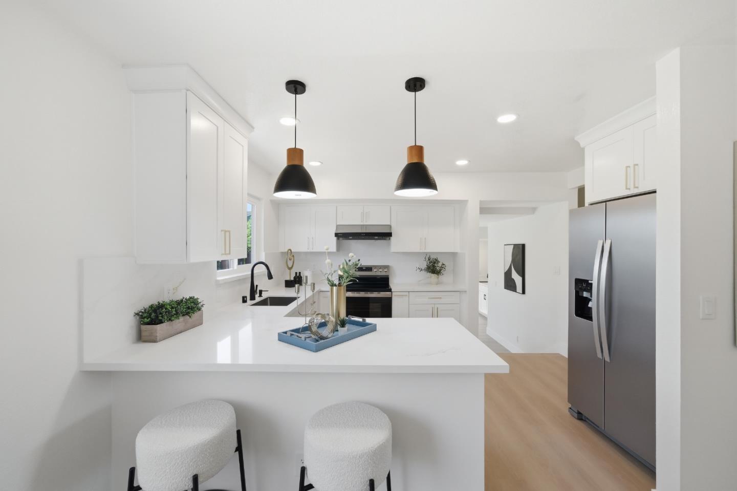 Detail Gallery Image 12 of 51 For 7081 Ann Arbor Way, Dublin,  CA 94568 - 4 Beds | 2/1 Baths