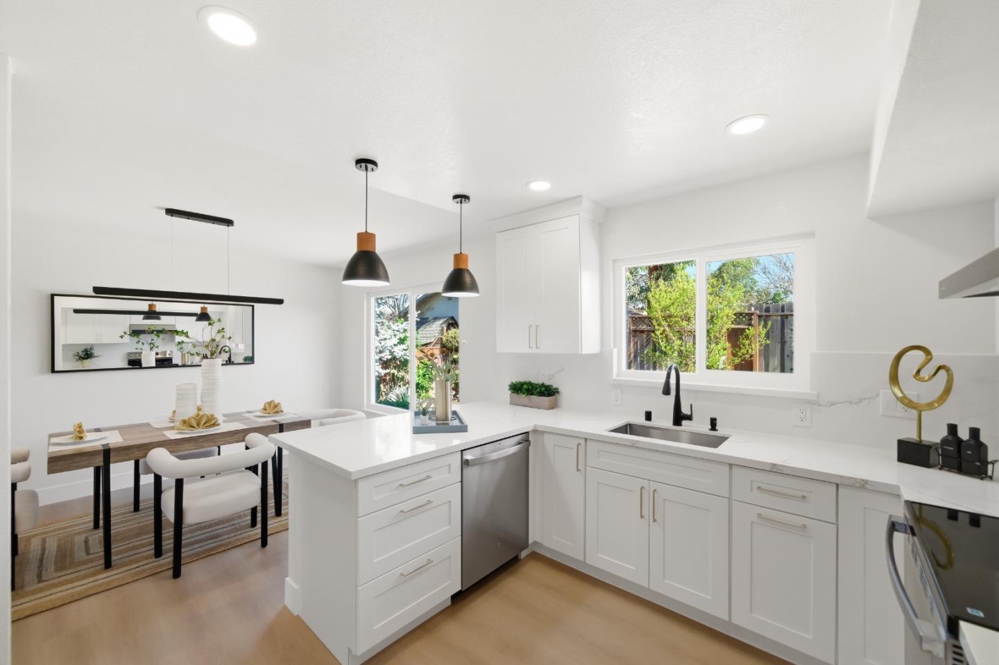 Detail Gallery Image 16 of 51 For 7081 Ann Arbor Way, Dublin,  CA 94568 - 4 Beds | 2/1 Baths