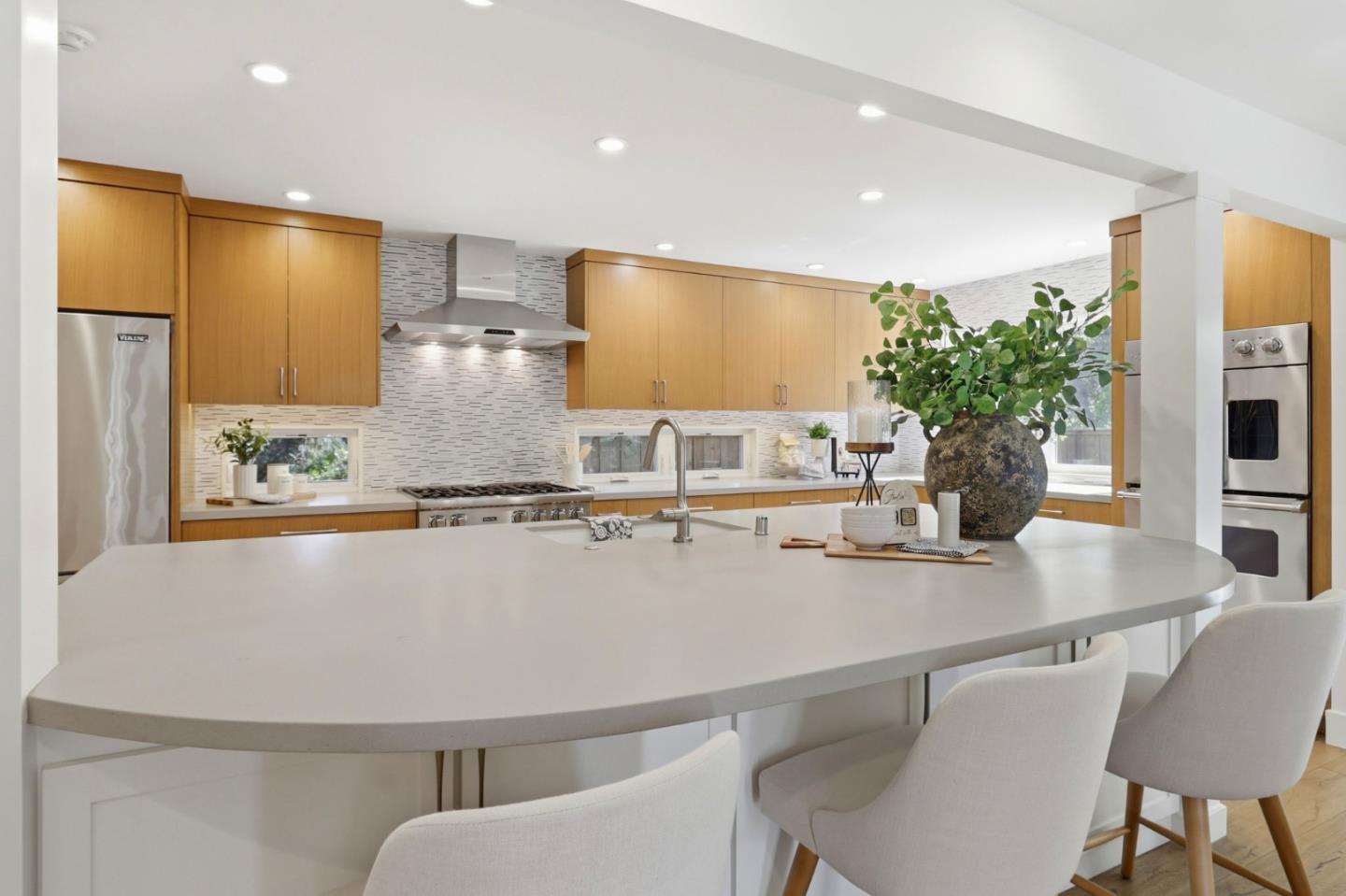 Detail Gallery Image 22 of 69 For 116 Brocastle Way, Los Gatos,  CA 95032 - 4 Beds | 3 Baths