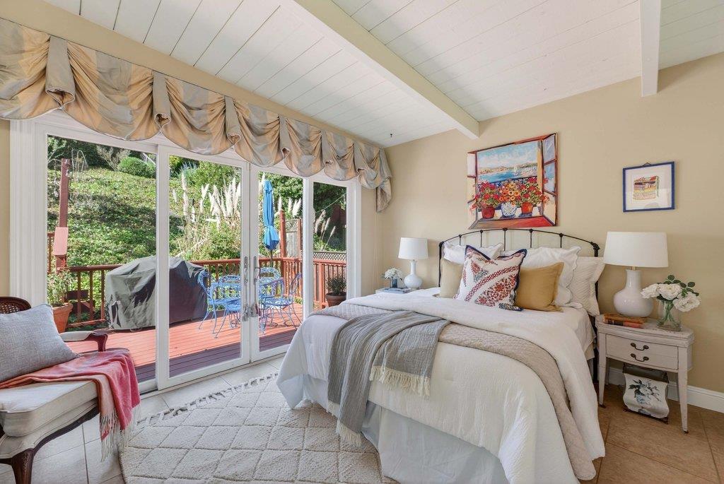 Detail Gallery Image 16 of 44 For 261 Aptos Beach Dr, Aptos,  CA 95003 - 3 Beds | 2 Baths
