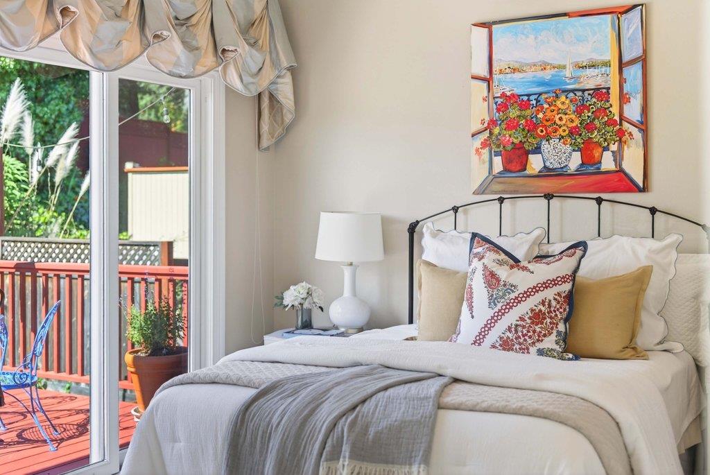 Detail Gallery Image 17 of 44 For 261 Aptos Beach Dr, Aptos,  CA 95003 - 3 Beds | 2 Baths