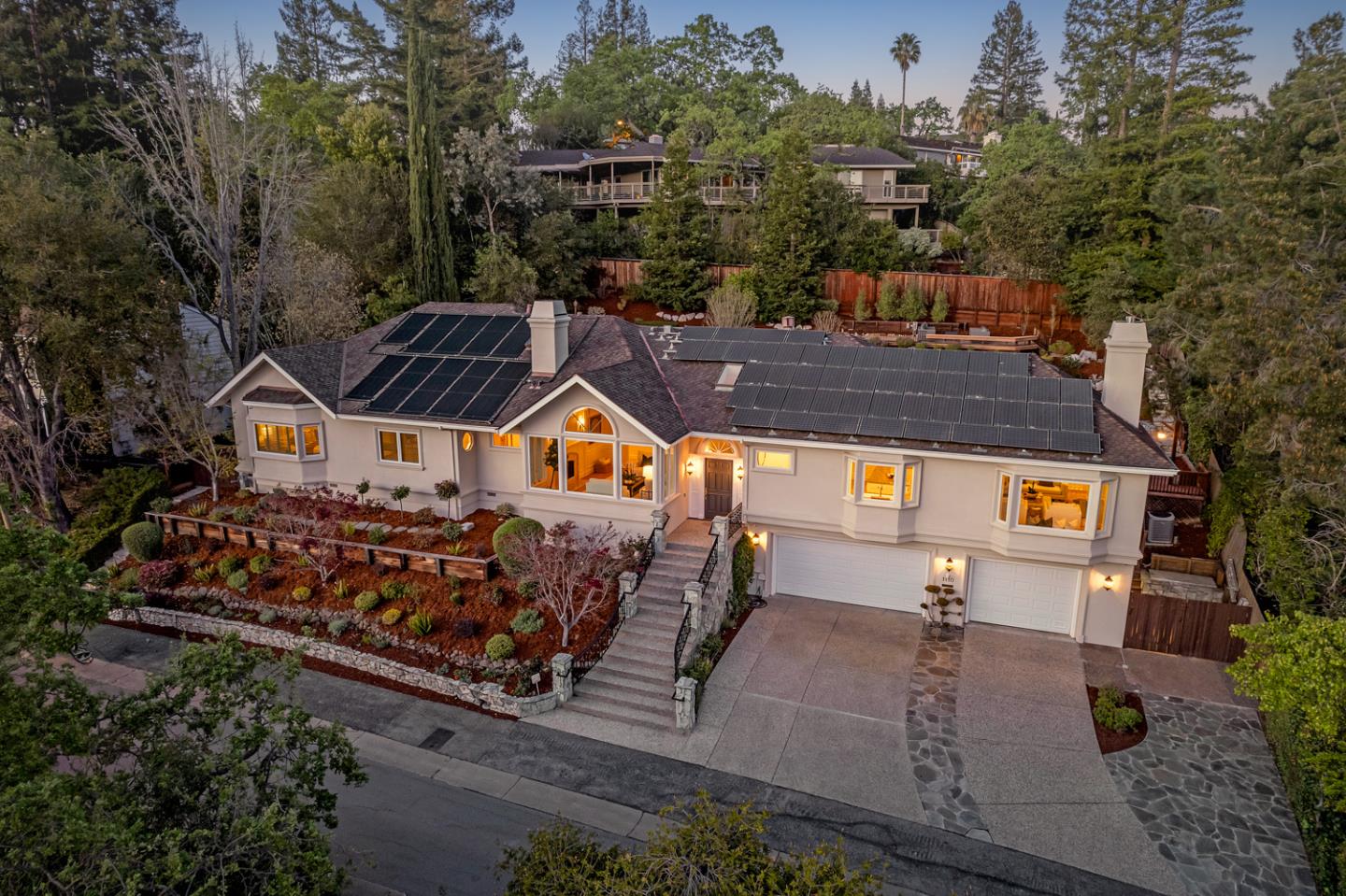 Detail Gallery Image 2 of 44 For 1110 Trinity Dr, Menlo Park,  CA 94025 - 4 Beds | 2/2 Baths