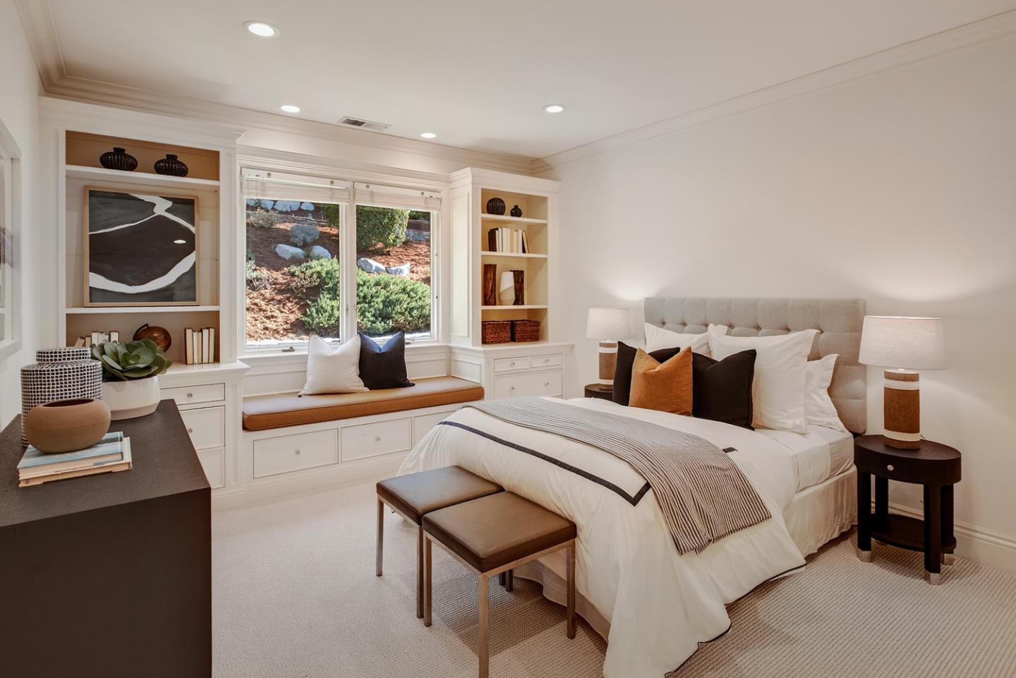 Detail Gallery Image 24 of 44 For 1110 Trinity Dr, Menlo Park,  CA 94025 - 4 Beds | 2/2 Baths