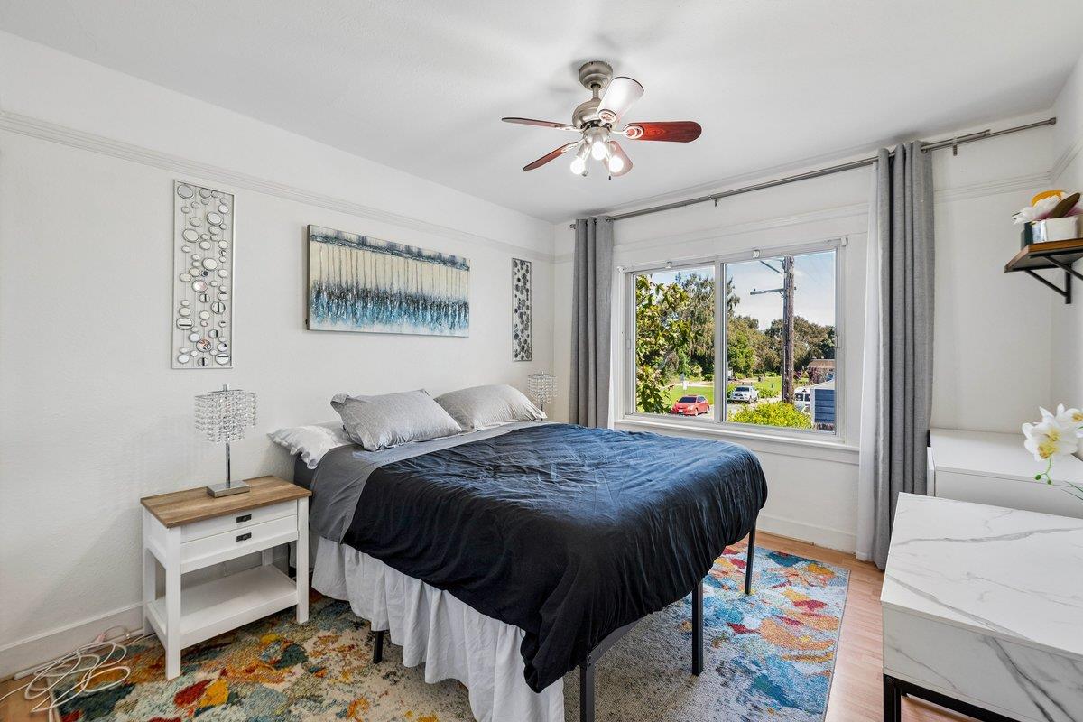 Detail Gallery Image 20 of 35 For 998 Hensley Ave, San Bruno,  CA 94066 - 4 Beds | 3 Baths