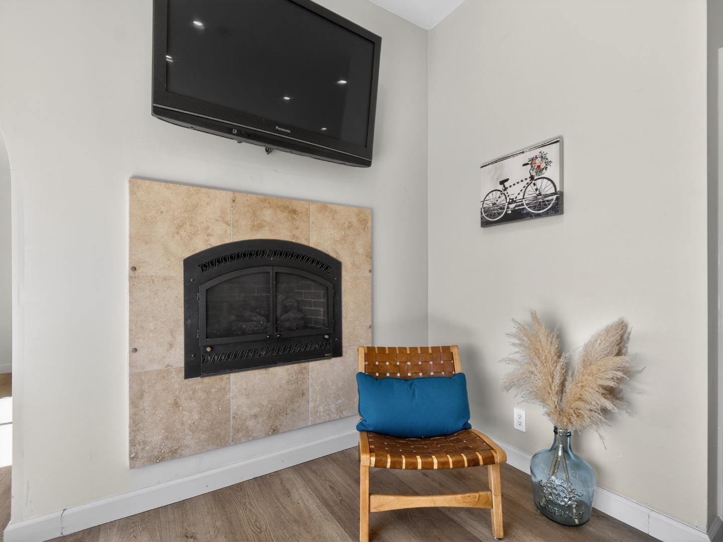 Detail Gallery Image 10 of 65 For 67 S Branciforte Ave, Santa Cruz,  CA 95062 - 2 Beds | 2 Baths