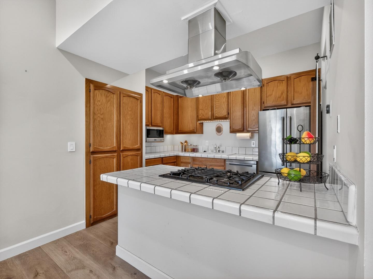 Detail Gallery Image 17 of 65 For 67 S Branciforte Ave, Santa Cruz,  CA 95062 - 2 Beds | 2 Baths