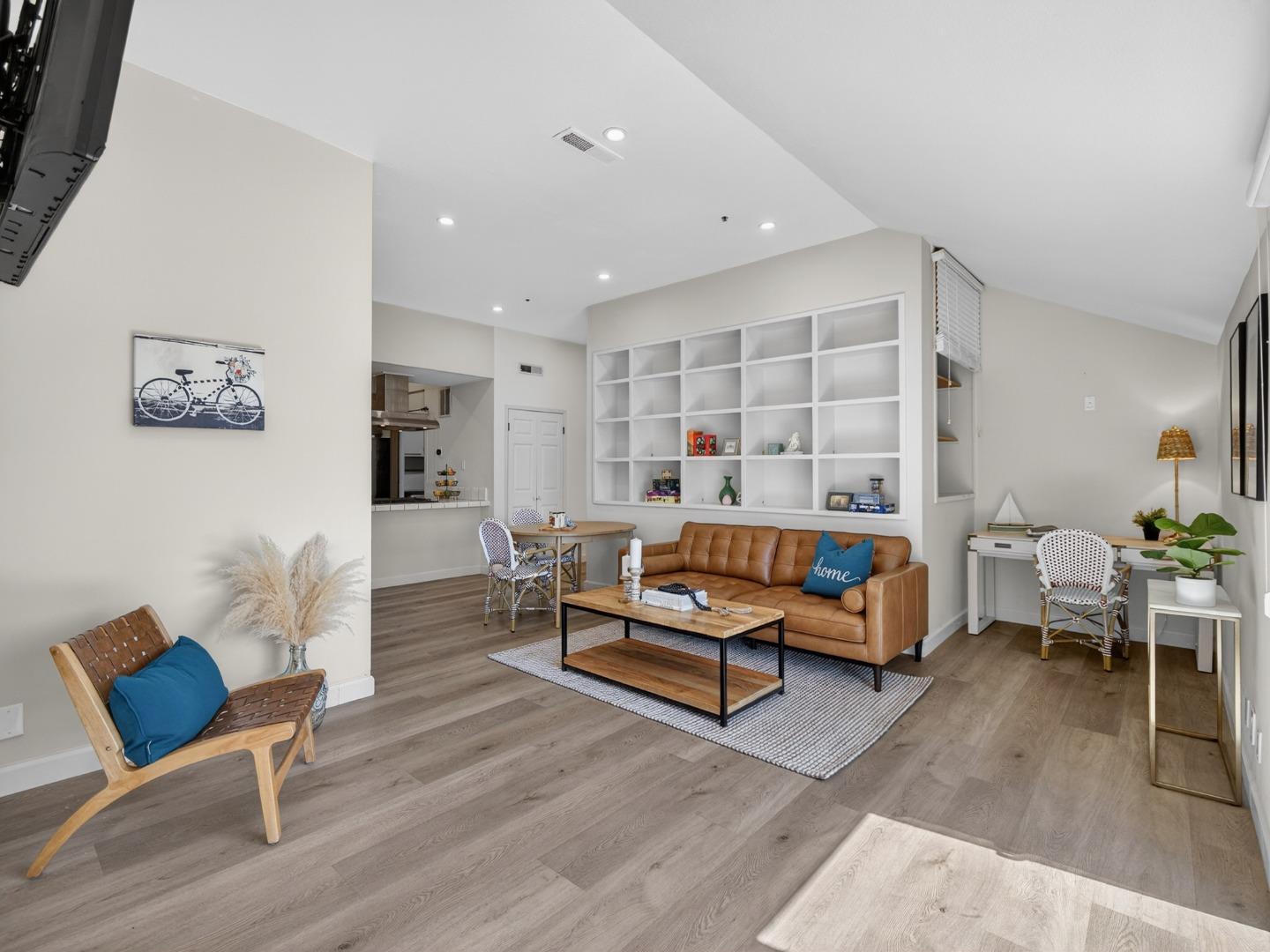 Detail Gallery Image 8 of 65 For 67 S Branciforte Ave, Santa Cruz,  CA 95062 - 2 Beds | 2 Baths