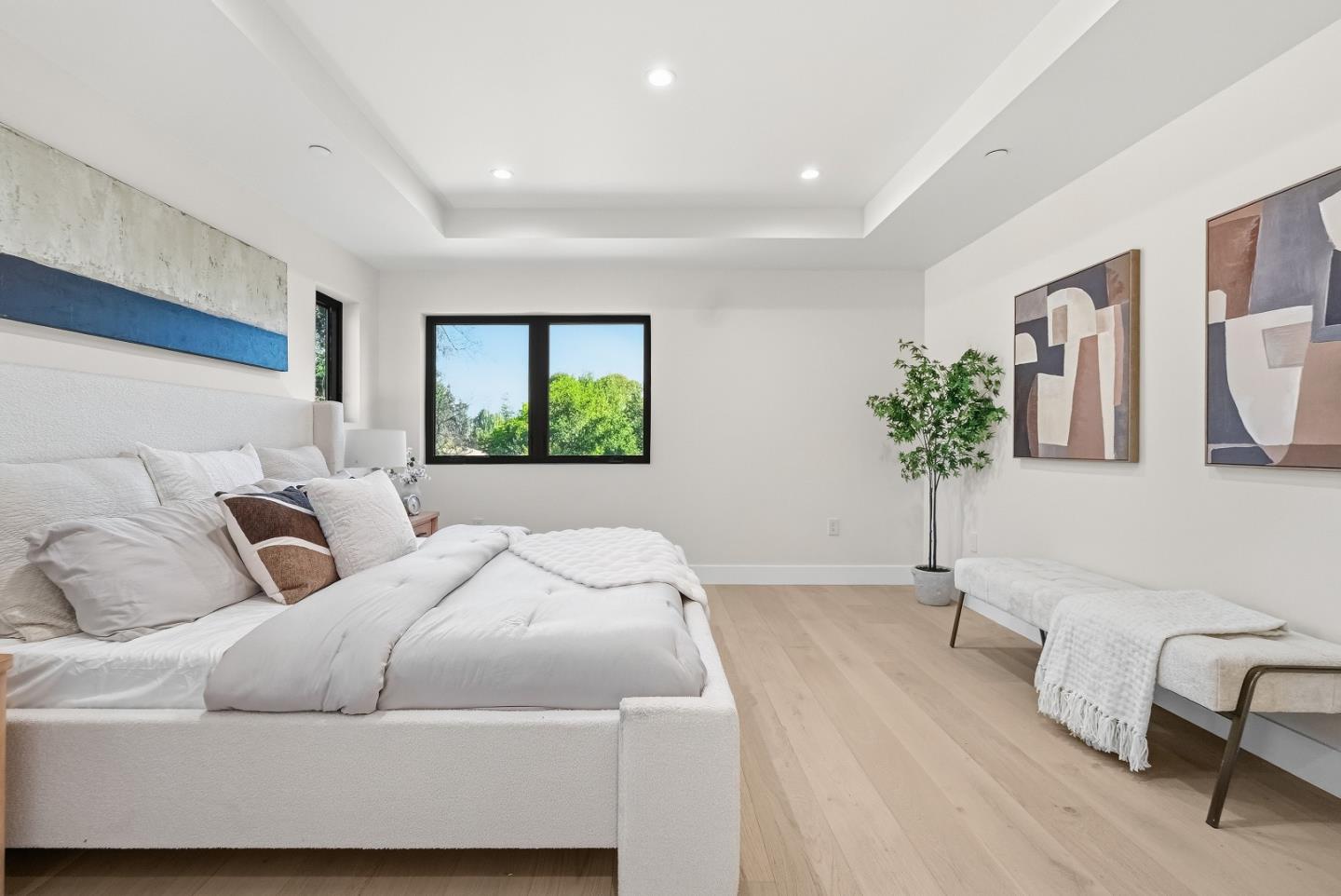 Detail Gallery Image 37 of 69 For 488 Oak Ct, Menlo Park,  CA 94025 - 4 Beds | 3/1 Baths