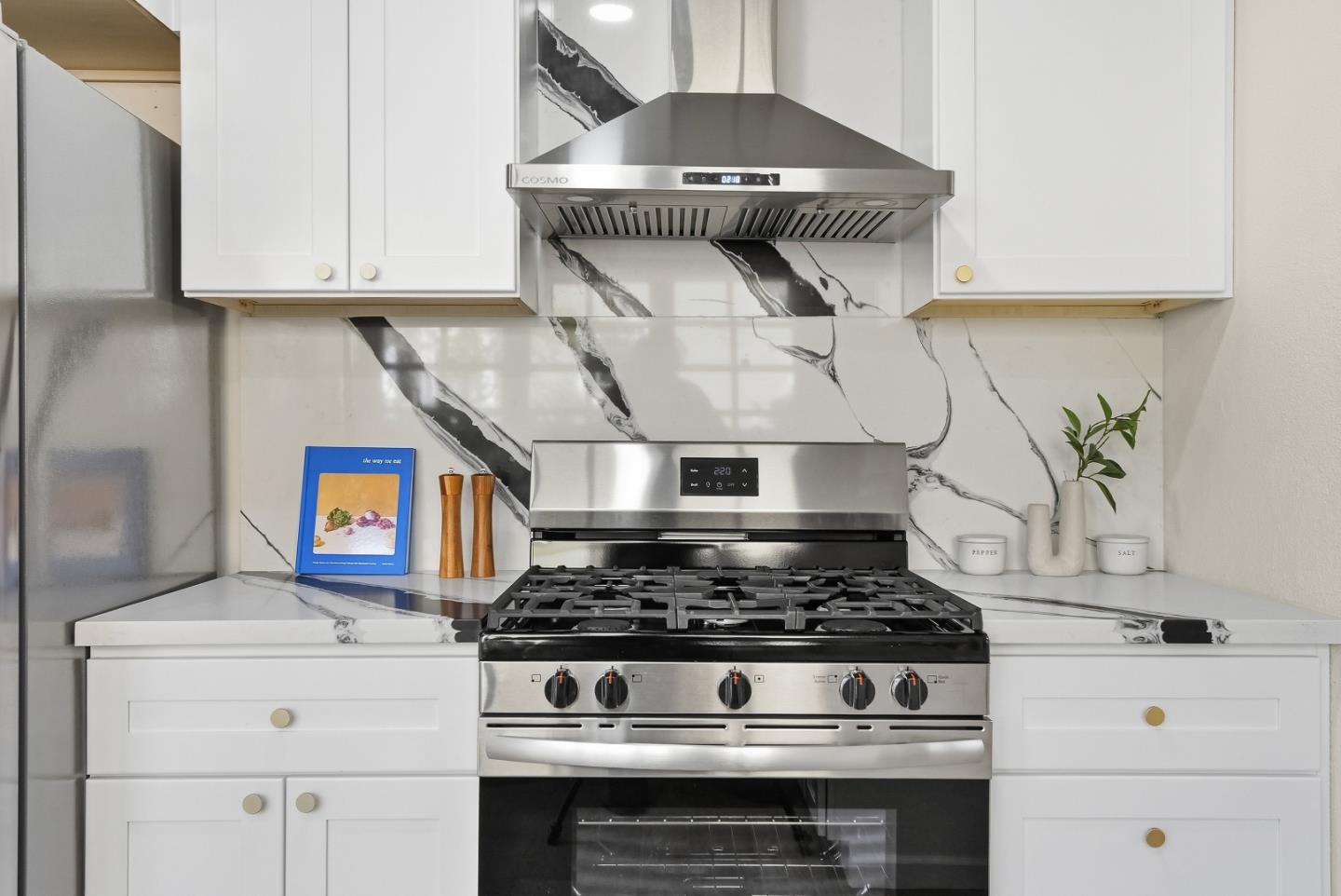 Detail Gallery Image 14 of 60 For 321 Johnson Ave, Los Gatos,  CA 95030 - 4 Beds | 3 Baths