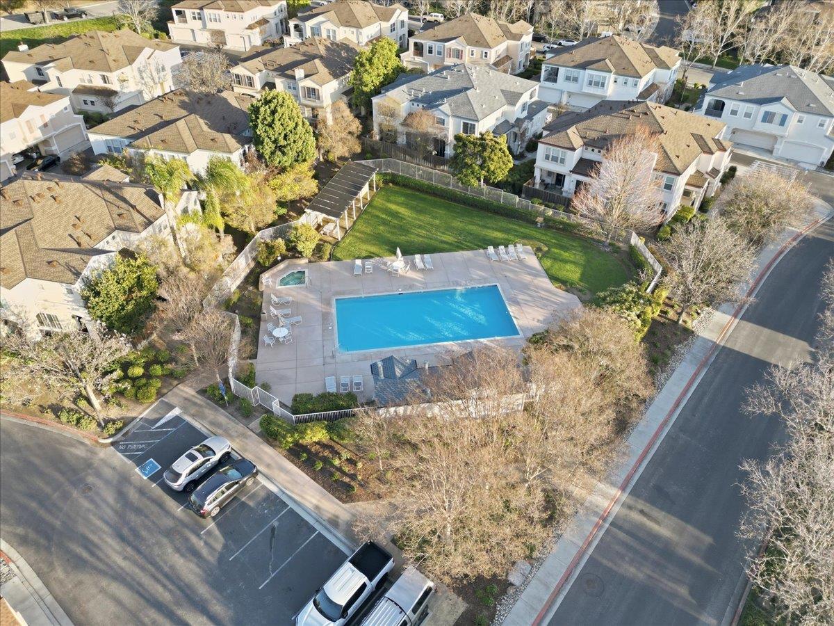 Detail Gallery Image 34 of 36 For 863 Brea Ln, San Jose,  CA 95138 - 3 Beds | 2/1 Baths