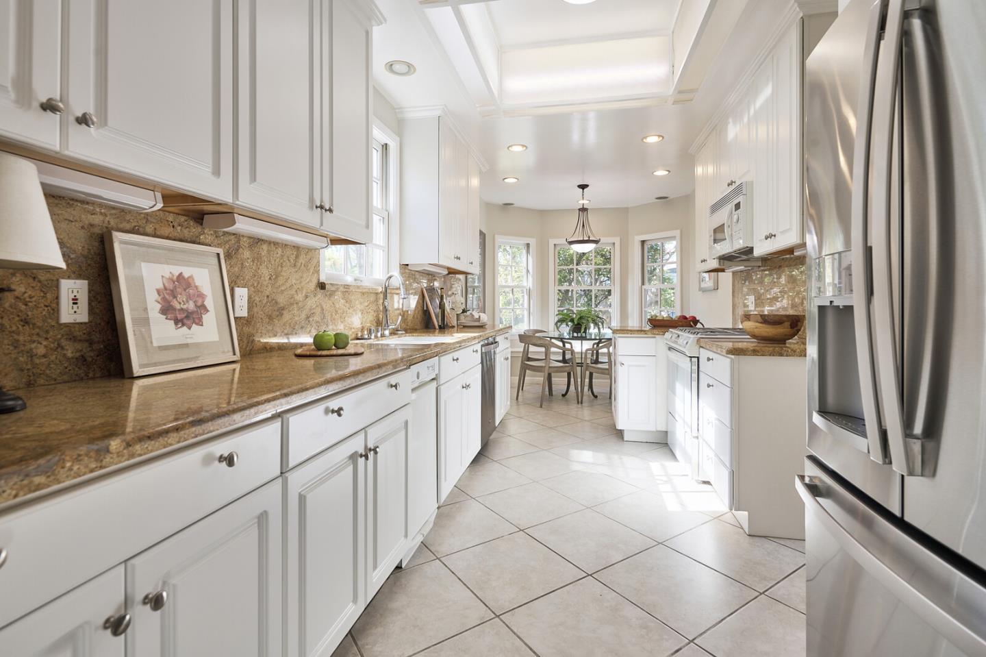 Detail Gallery Image 5 of 15 For 1012 N Humboldt St, San Mateo,  CA 94401 - 2 Beds | 1 Baths