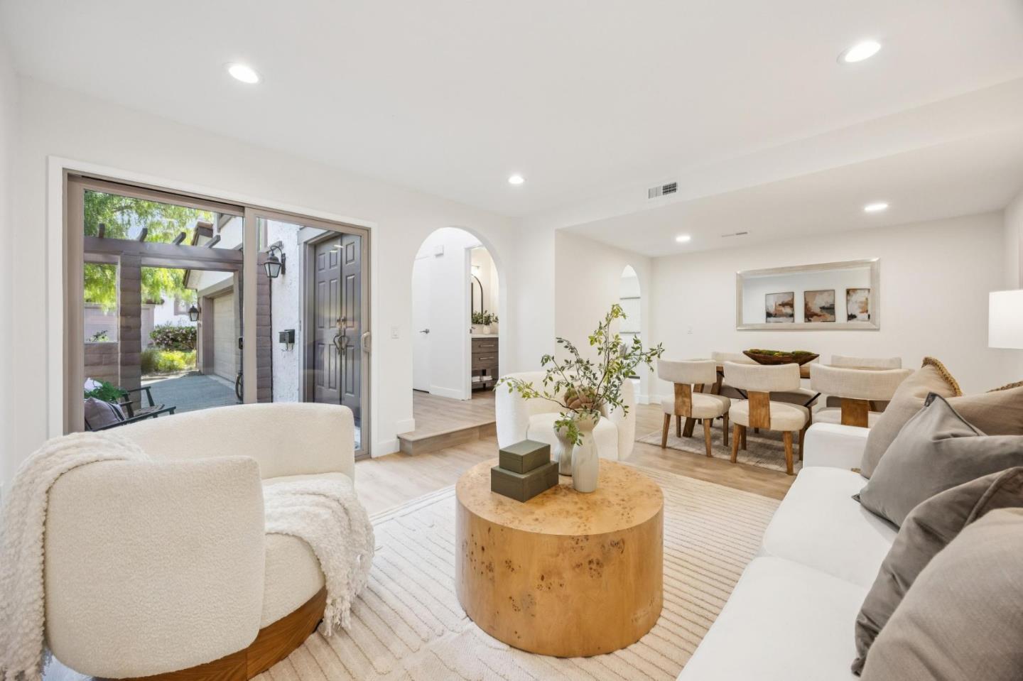 Detail Gallery Image 11 of 53 For 121 Calle Nivel, Los Gatos,  CA 95032 - 4 Beds | 2/1 Baths