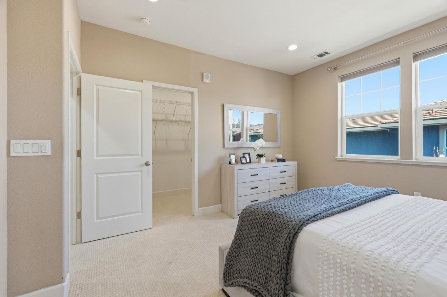 Detail Gallery Image 17 of 34 For 125 Incense Ter, Sunnyvale,  CA 94086 - 3 Beds | 3/1 Baths