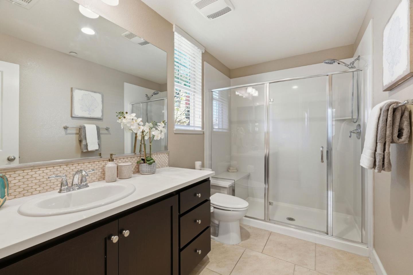 Detail Gallery Image 22 of 34 For 125 Incense Ter, Sunnyvale,  CA 94086 - 3 Beds | 3/1 Baths