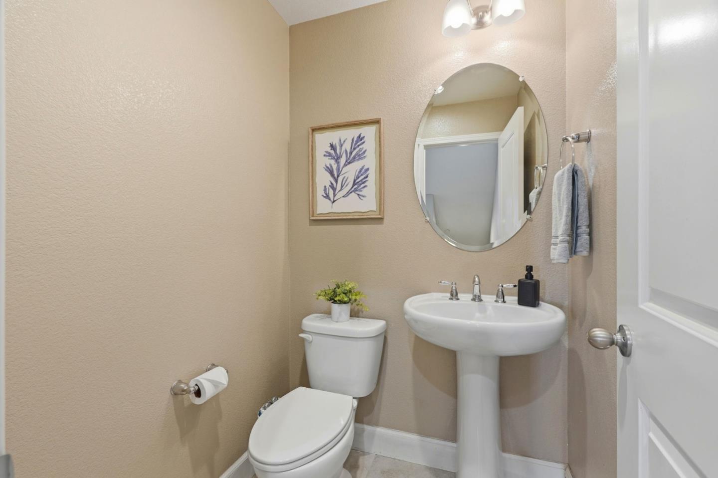 Detail Gallery Image 24 of 34 For 125 Incense Ter, Sunnyvale,  CA 94086 - 3 Beds | 3/1 Baths