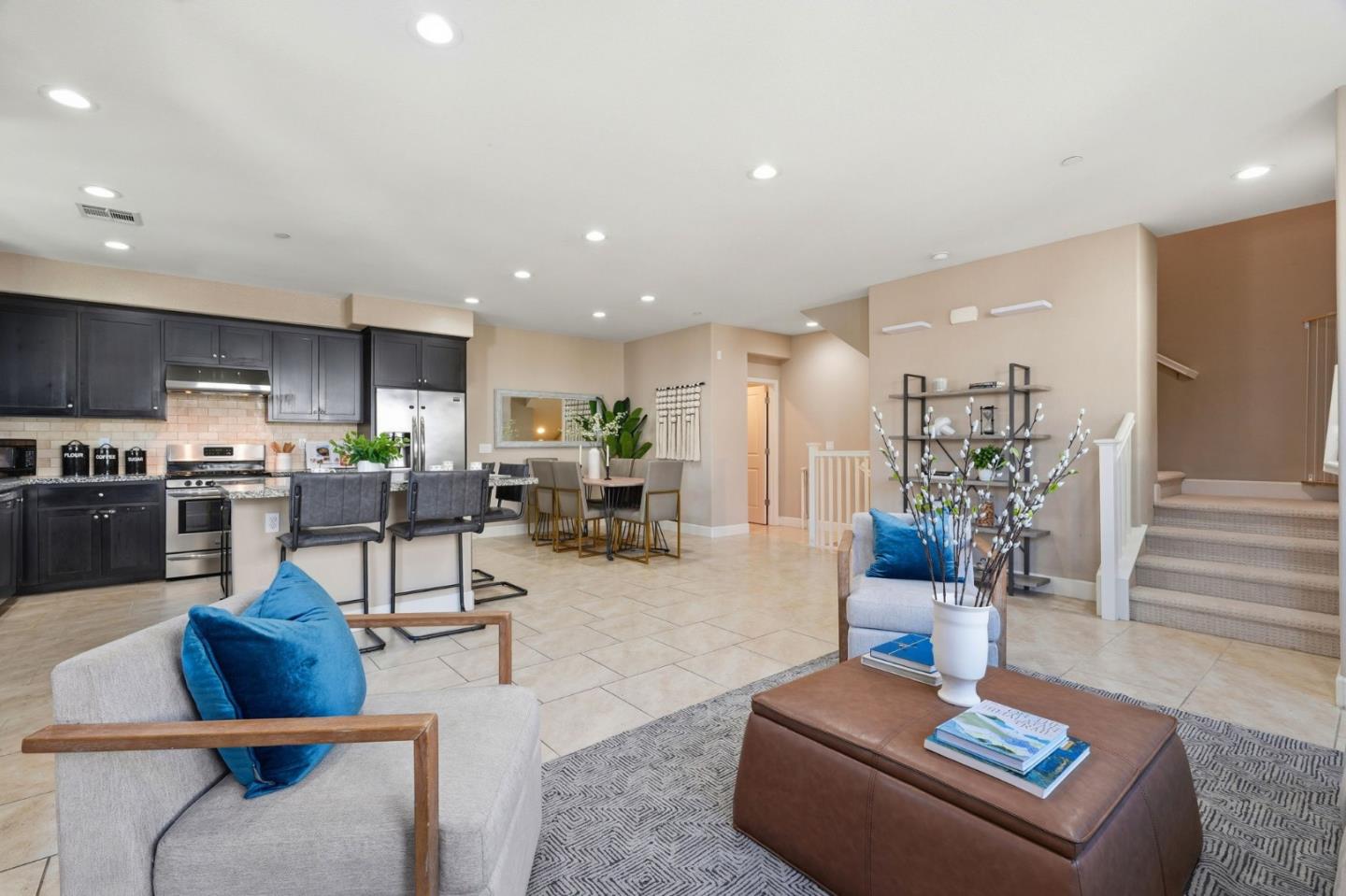 Detail Gallery Image 8 of 34 For 125 Incense Ter, Sunnyvale,  CA 94086 - 3 Beds | 3/1 Baths