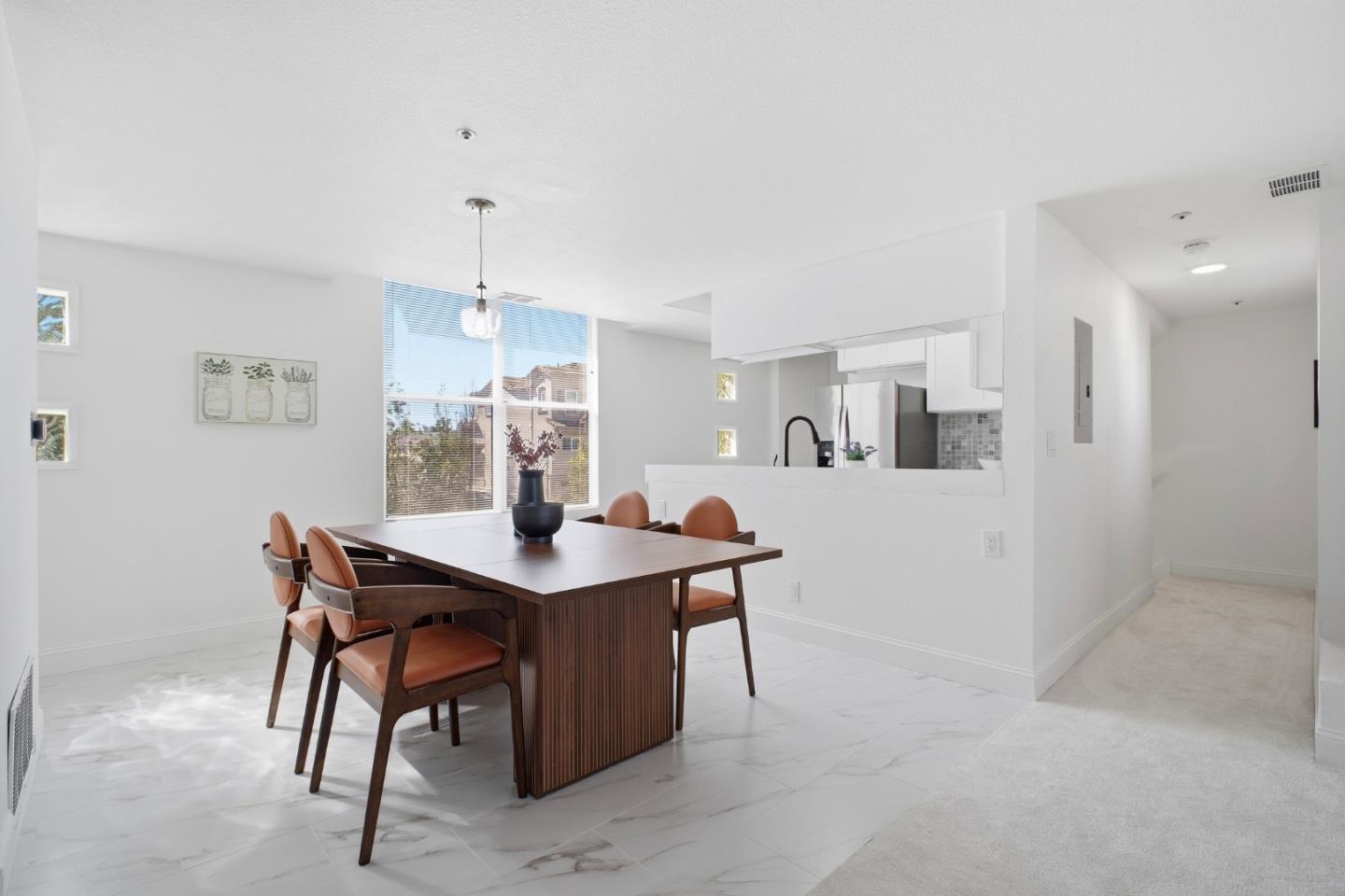 Detail Gallery Image 14 of 31 For 3950 Paul Ter, Fremont,  CA 94538 - 3 Beds | 2/1 Baths