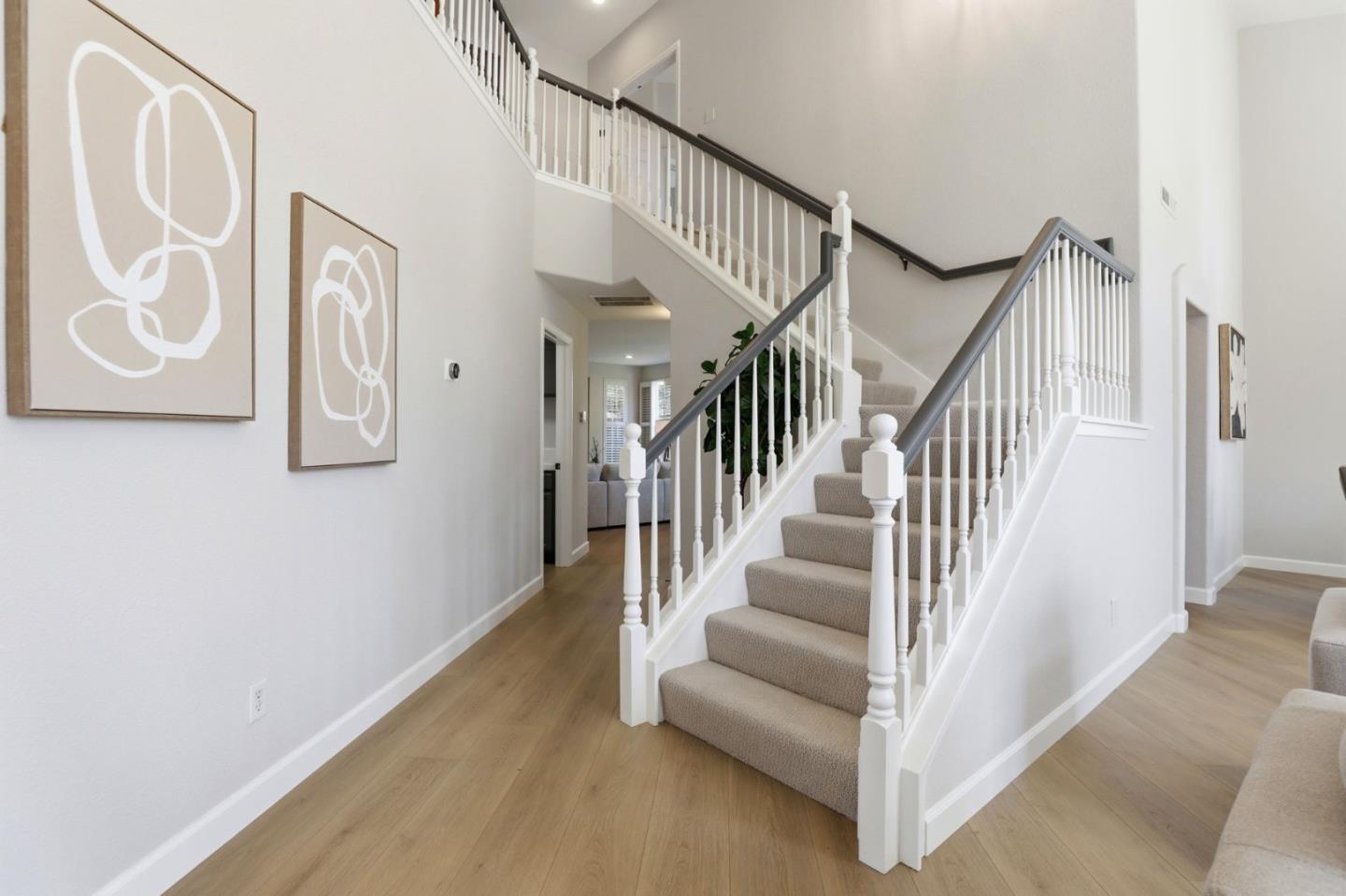 Detail Gallery Image 26 of 71 For 9212 Kestrel Ct, Gilroy,  CA 95020 - 5 Beds | 3 Baths