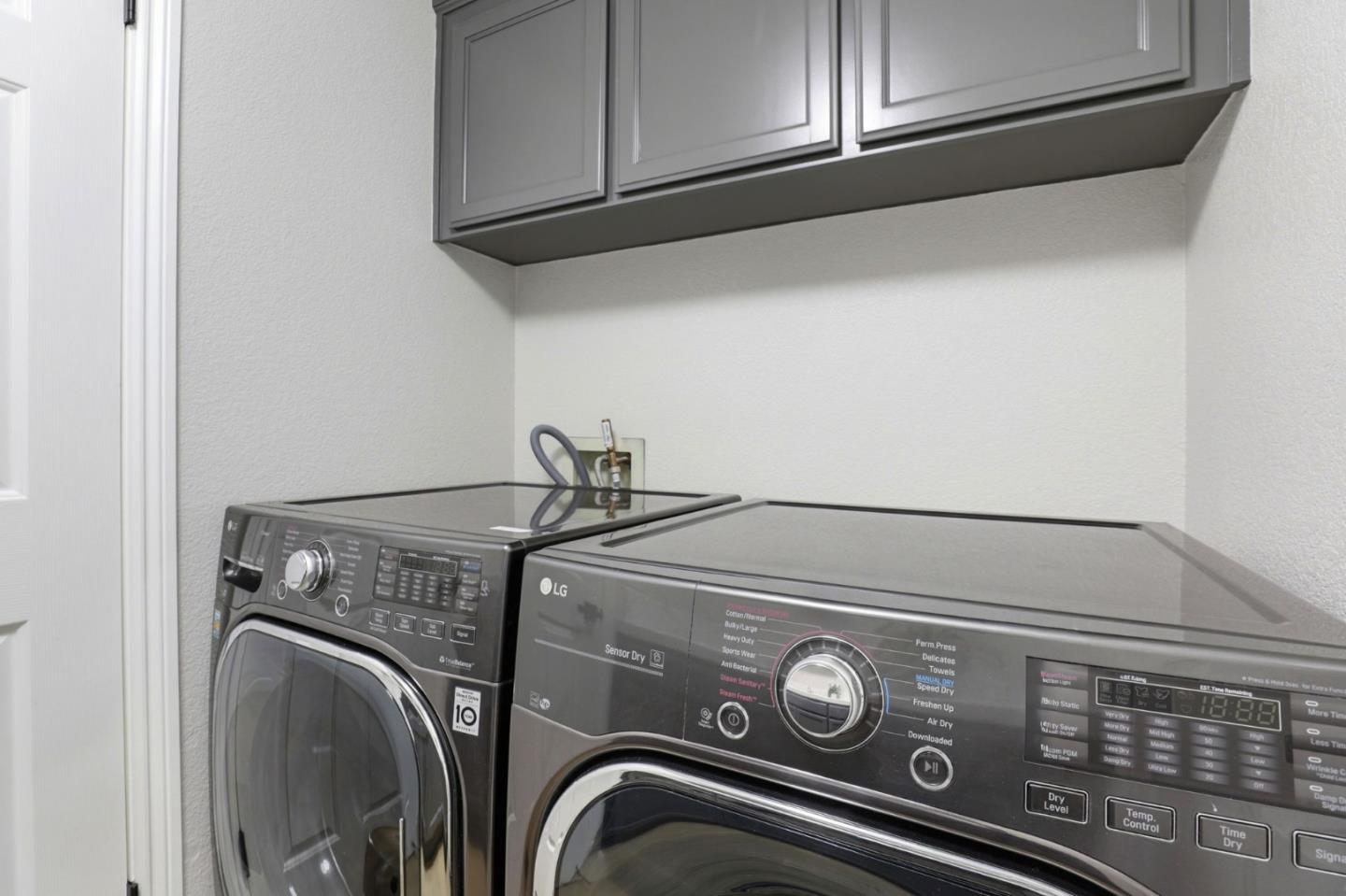 Detail Gallery Image 44 of 71 For 9212 Kestrel Ct, Gilroy,  CA 95020 - 5 Beds | 3 Baths