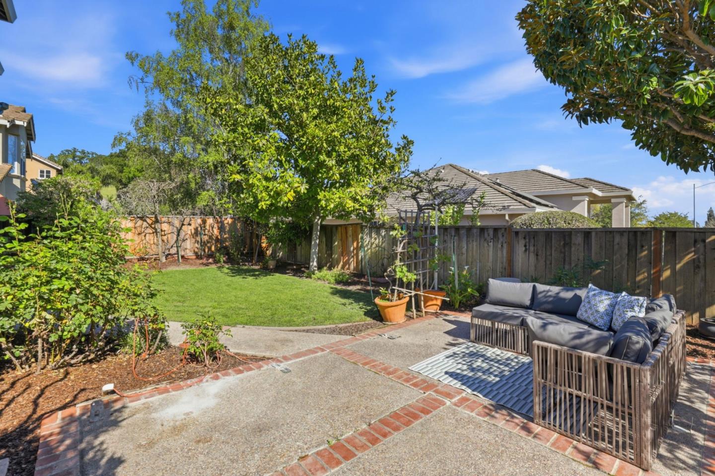 Detail Gallery Image 49 of 71 For 9212 Kestrel Ct, Gilroy,  CA 95020 - 5 Beds | 3 Baths