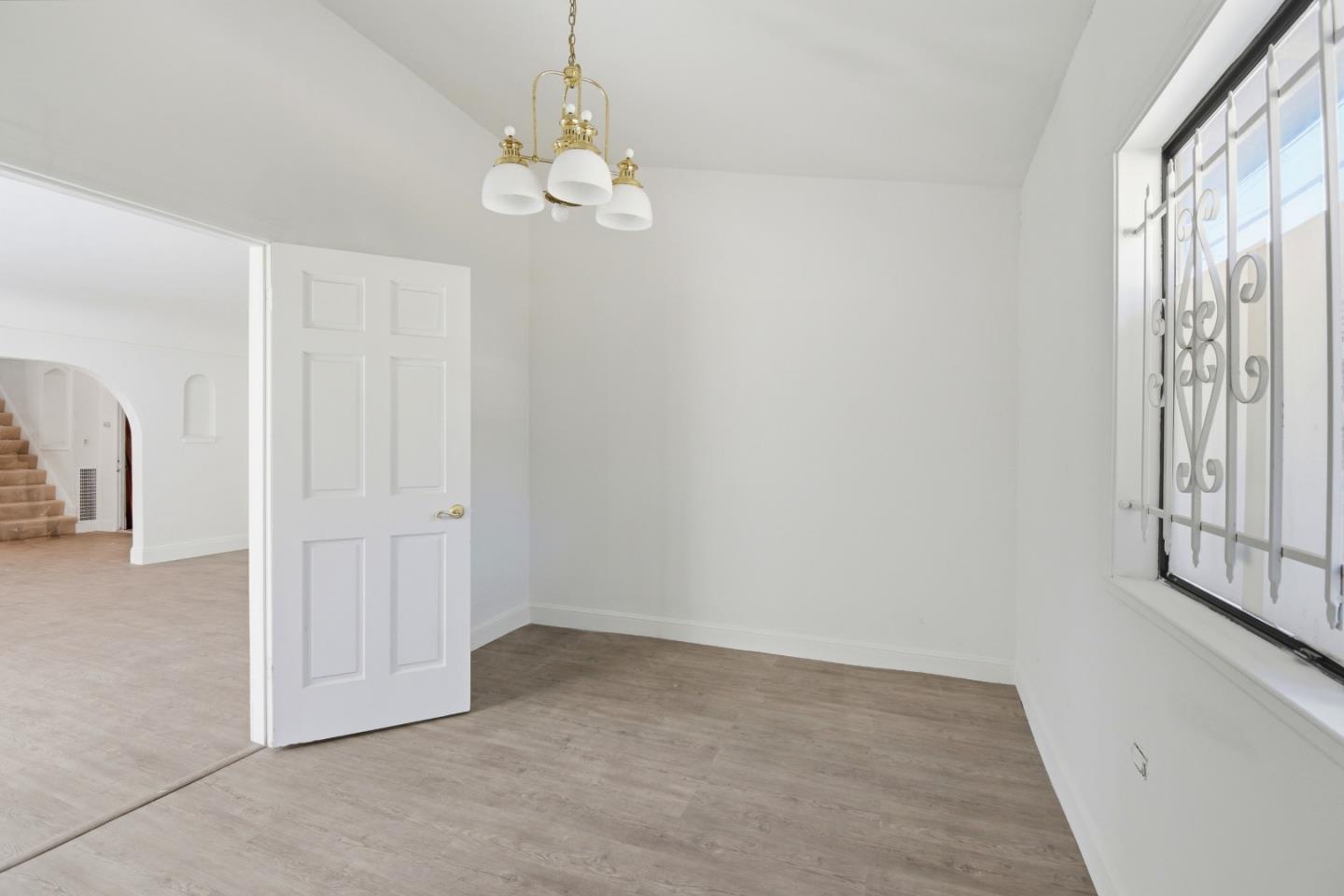 Detail Gallery Image 16 of 44 For 3918 High St, Oakland,  CA 94619 - 4 Beds | 3 Baths