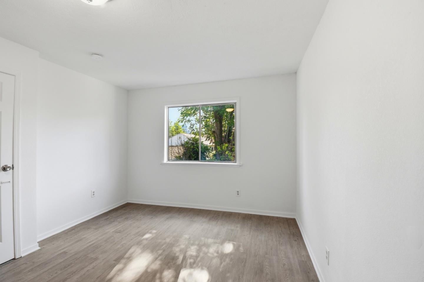 Detail Gallery Image 22 of 44 For 3918 High St, Oakland,  CA 94619 - 4 Beds | 3 Baths