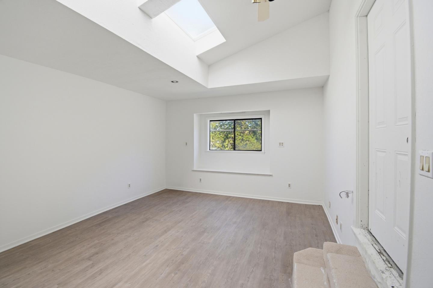 Detail Gallery Image 24 of 44 For 3918 High St, Oakland,  CA 94619 - 4 Beds | 3 Baths